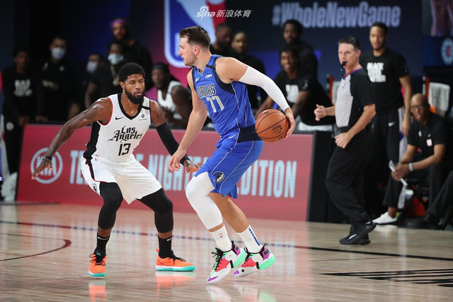 进行了深刻 进行了深刻