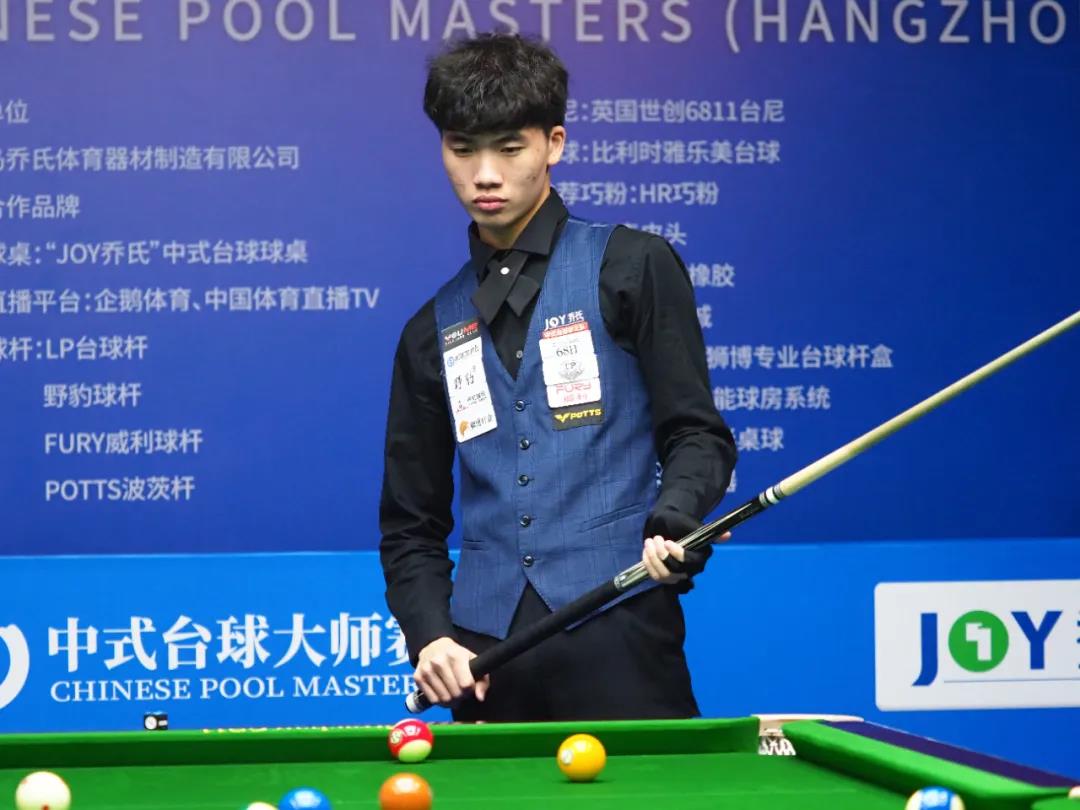 代崭露头角 代崭露头角