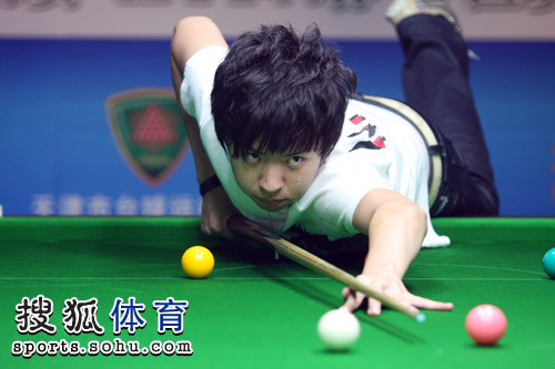 员的突出表 员的突出表