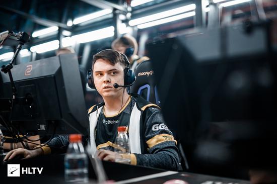 姜金组合的 姜金组合的